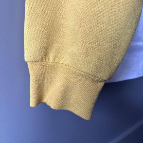 Super Mario Sweatshirt Mens Medium White Red Blue Yellow Nintendo Gamer Crewneck - Picture 8 of 14